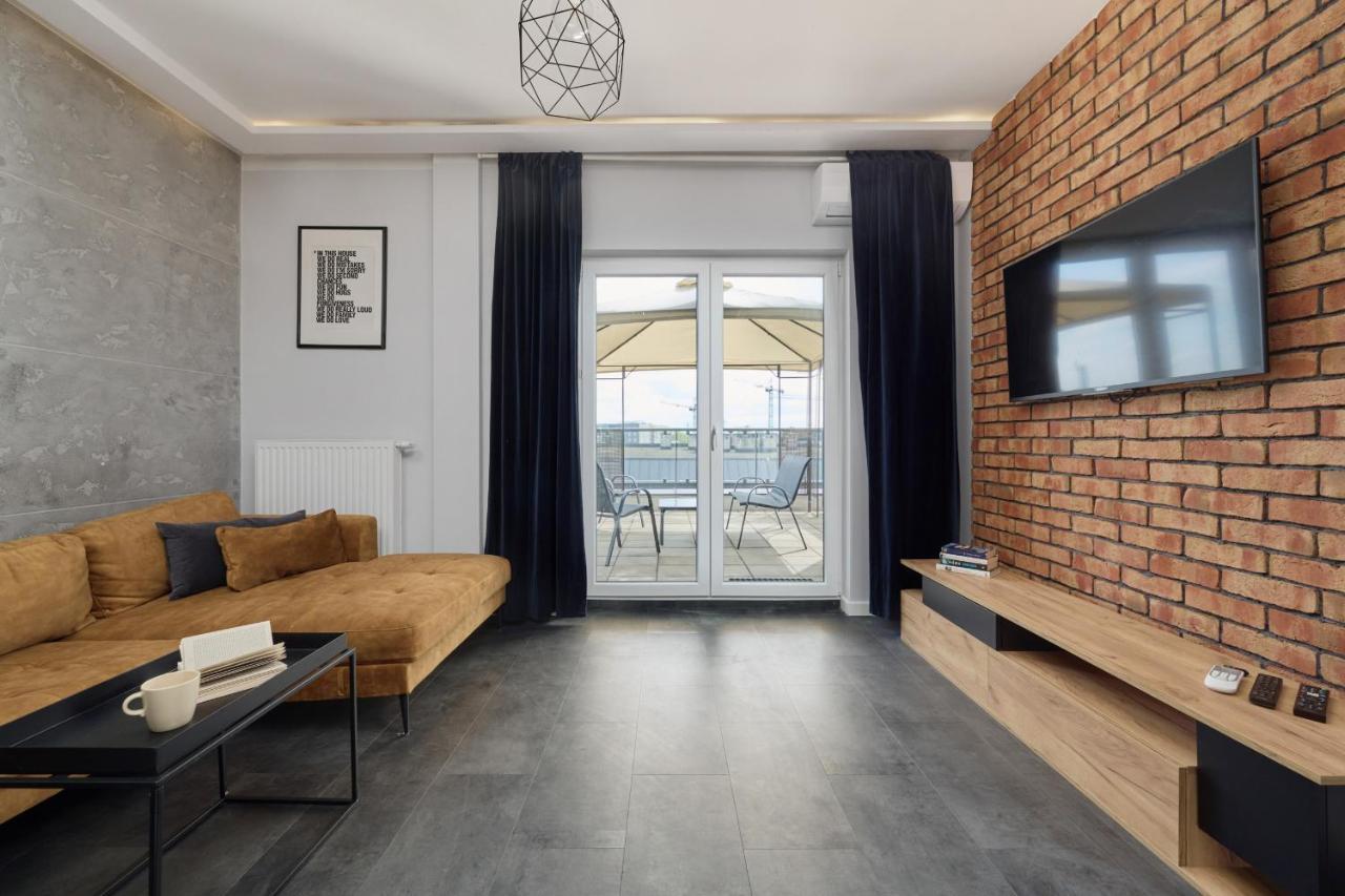 Stylish Kosciuszki Apartaments Near The Market Square With Free Garage Wroclaw By Noclegi Renters Экстерьер фото