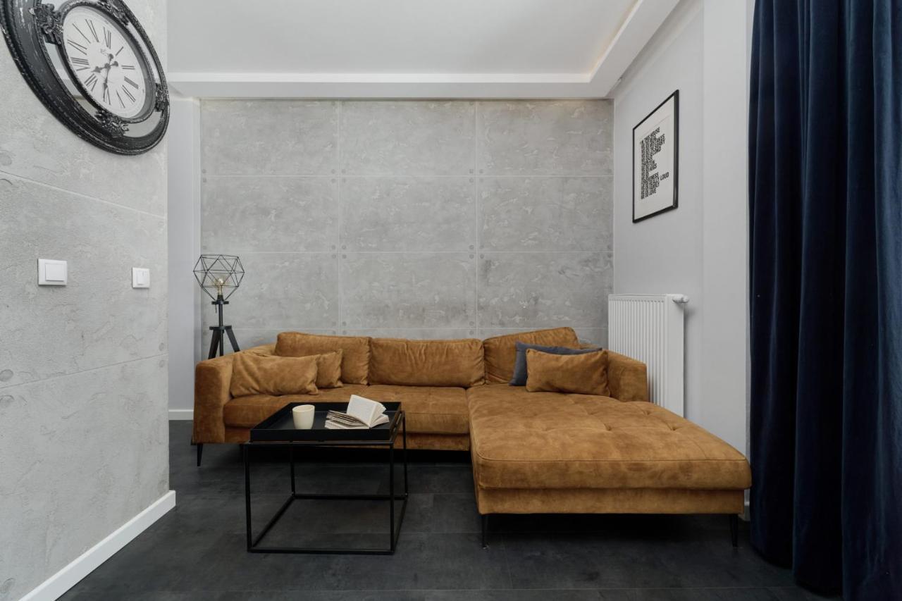 Stylish Kosciuszki Apartaments Near The Market Square With Free Garage Wroclaw By Noclegi Renters Экстерьер фото