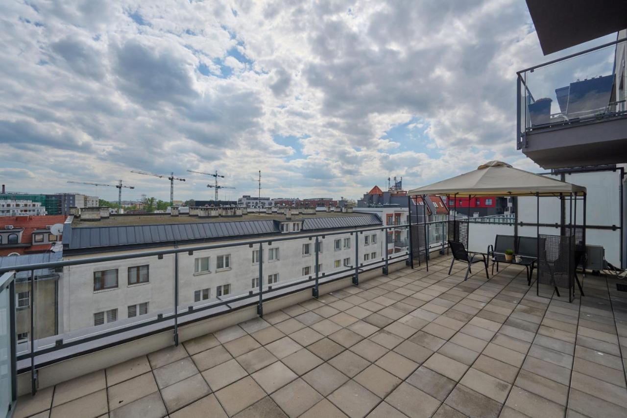 Stylish Kosciuszki Apartaments Near The Market Square With Free Garage Wroclaw By Noclegi Renters Экстерьер фото
