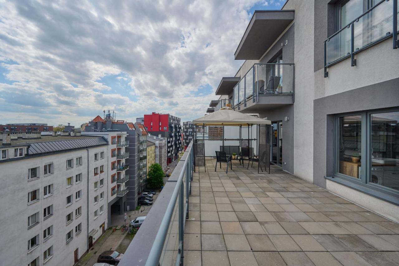 Stylish Kosciuszki Apartaments Near The Market Square With Free Garage Wroclaw By Noclegi Renters Экстерьер фото