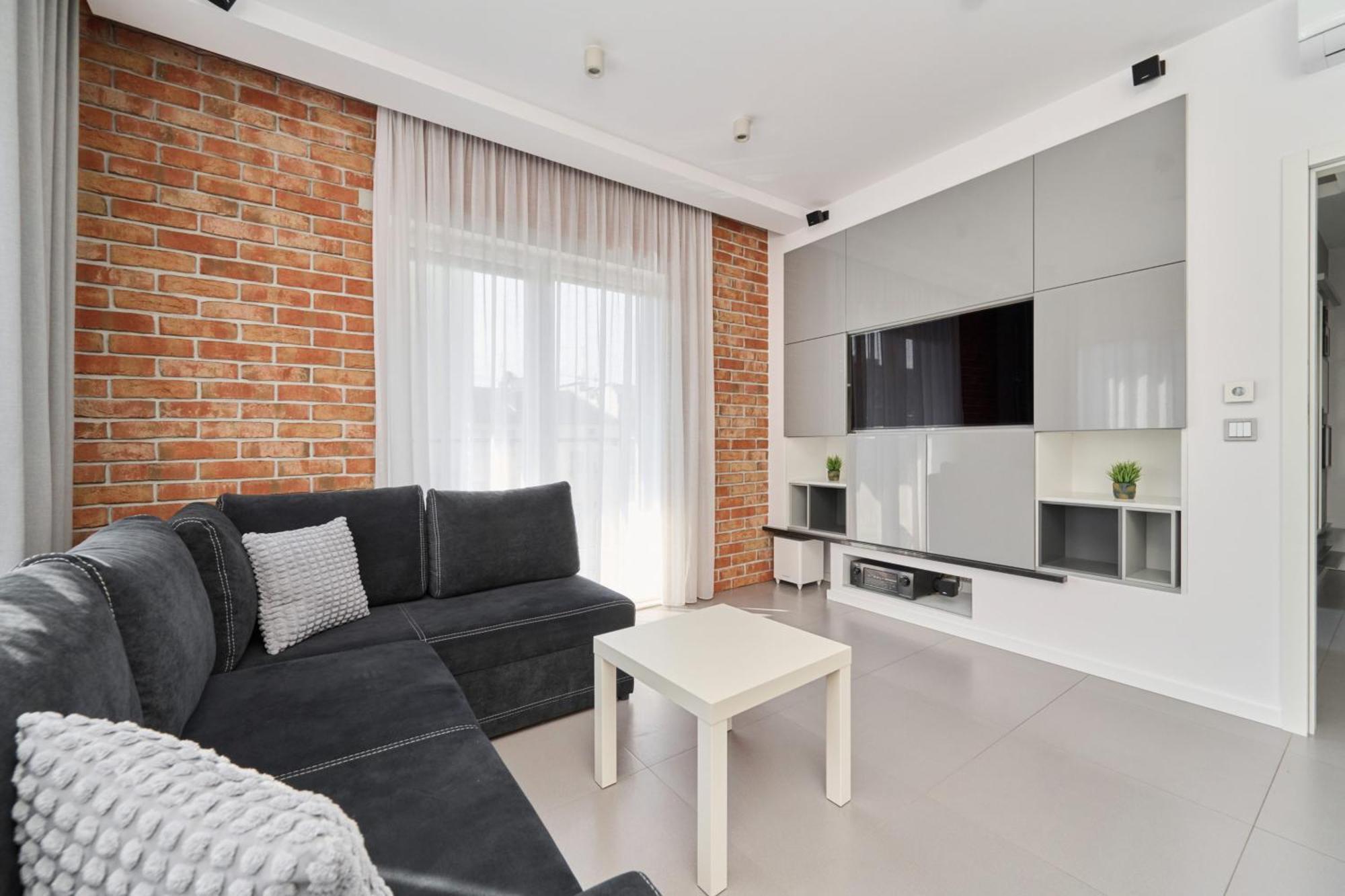 Stylish Kosciuszki Apartaments Near The Market Square With Free Garage Wroclaw By Noclegi Renters Экстерьер фото