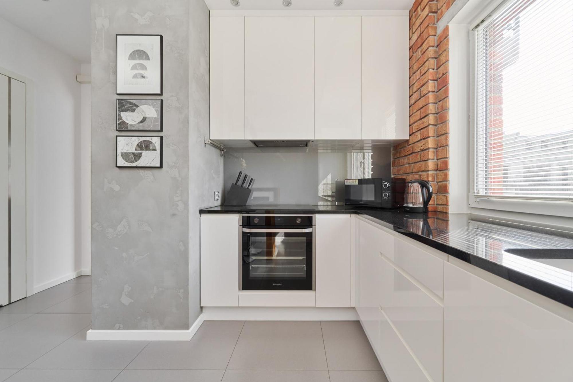 Stylish Kosciuszki Apartaments Near The Market Square With Free Garage Wroclaw By Noclegi Renters Экстерьер фото