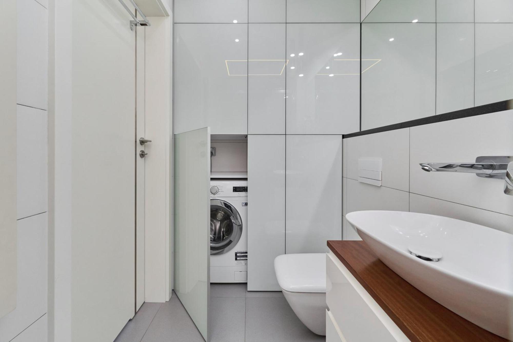 Stylish Kosciuszki Apartaments Near The Market Square With Free Garage Wroclaw By Noclegi Renters Экстерьер фото